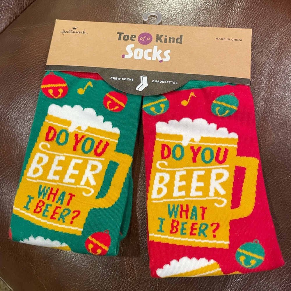 Hallmark Toe of a Kind Christmas Crew Socks - Beer Socks - Funny Gift
